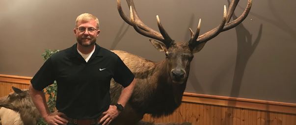 Record Elk on Display at RMEF Headquarters